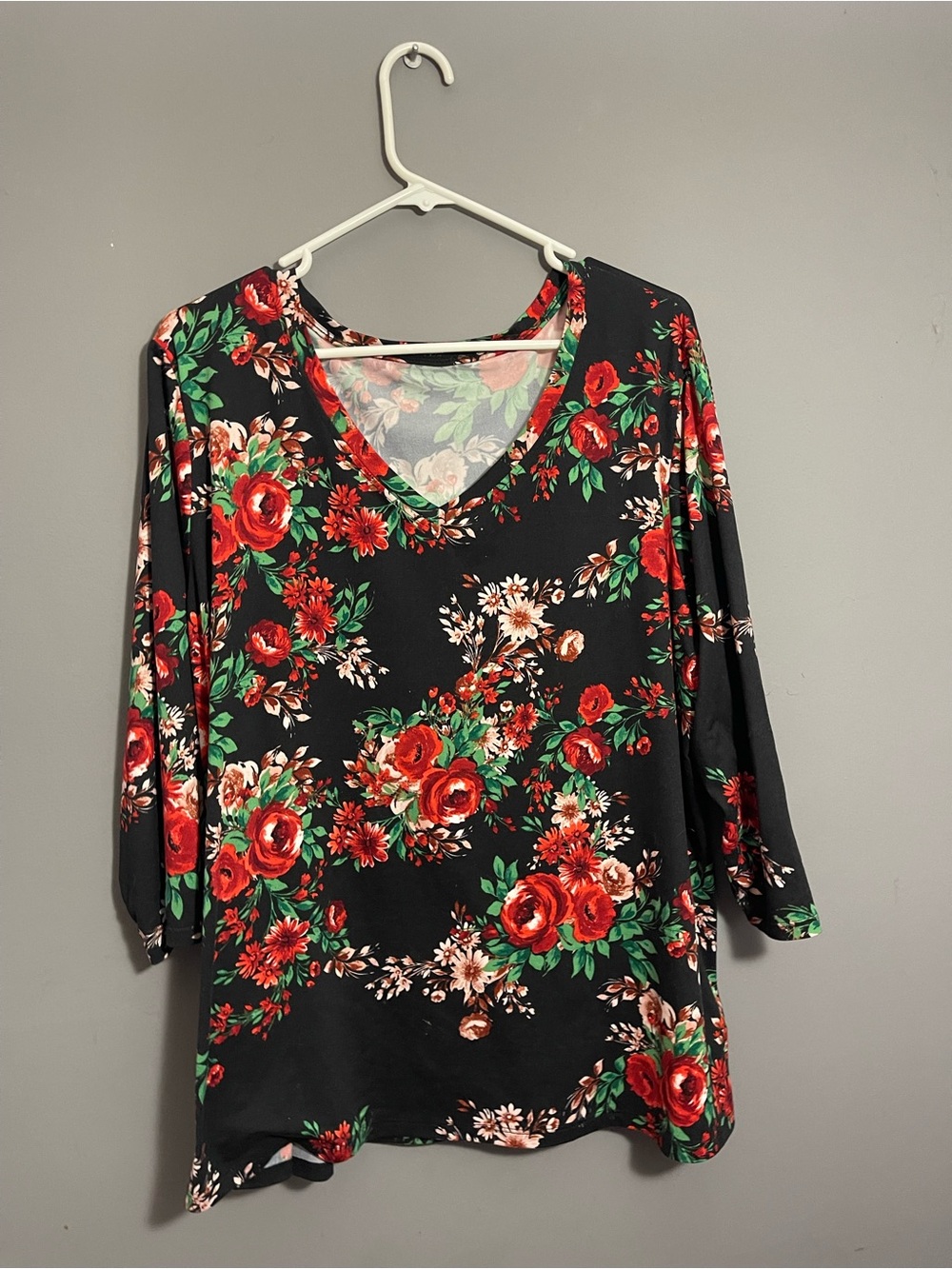 Floral V-Neck Women's Top - Black with Red Roses